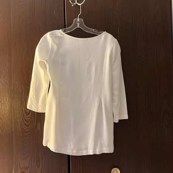 J Jill 3/4 sleeved white top. Size Small - Picture 5 of 6